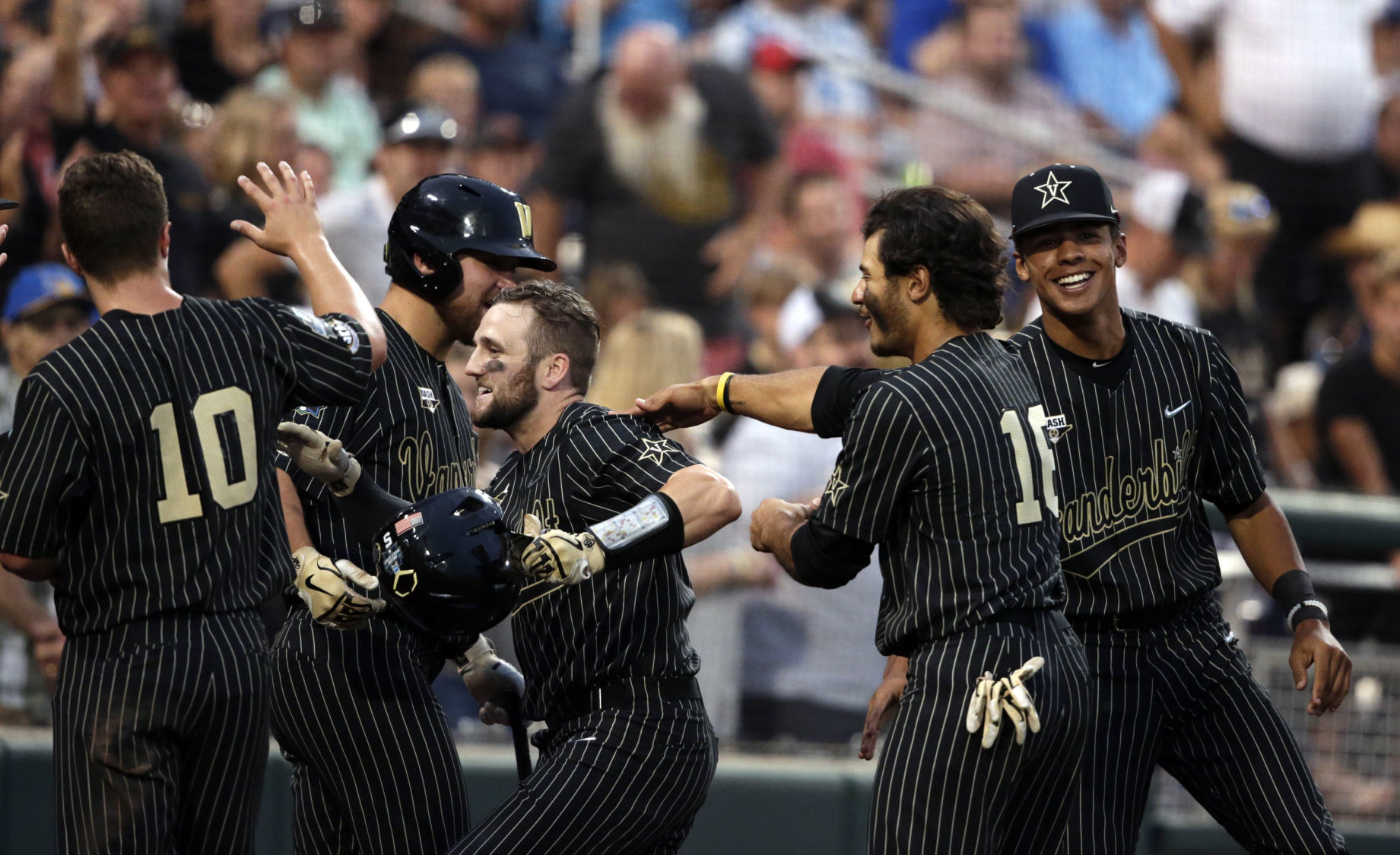 CWS Finals Baseball
